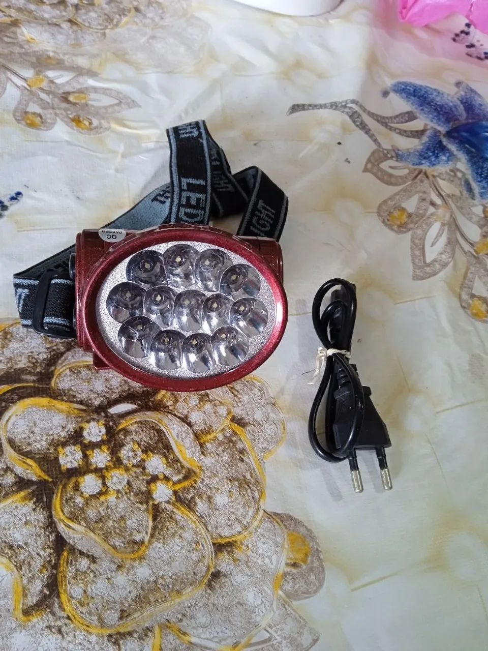 Lanterna de cabeça com led regulavel  - Foto 5
