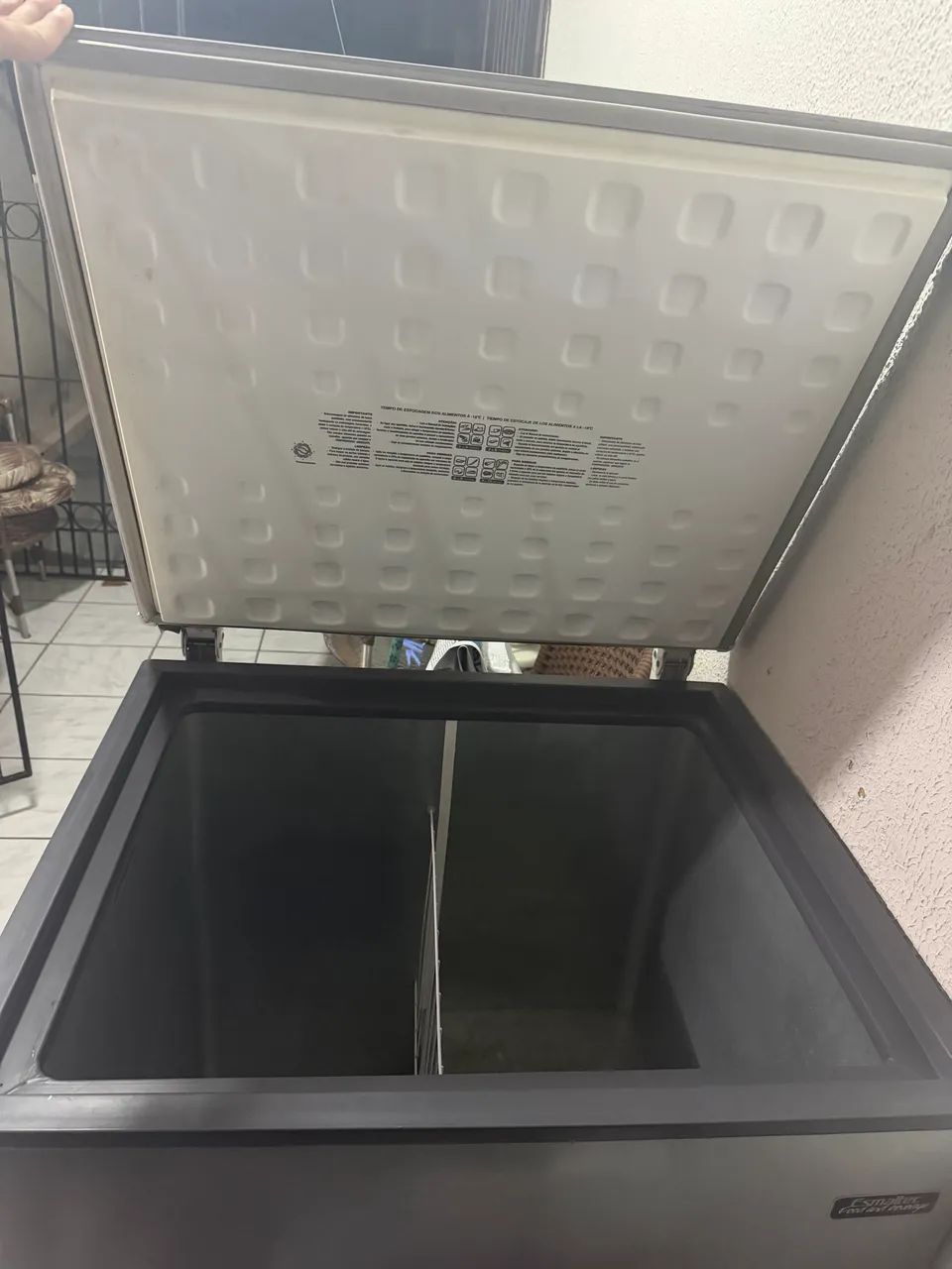 Freezer Horizontal Esmaltec 215 L Litros - Foto 5