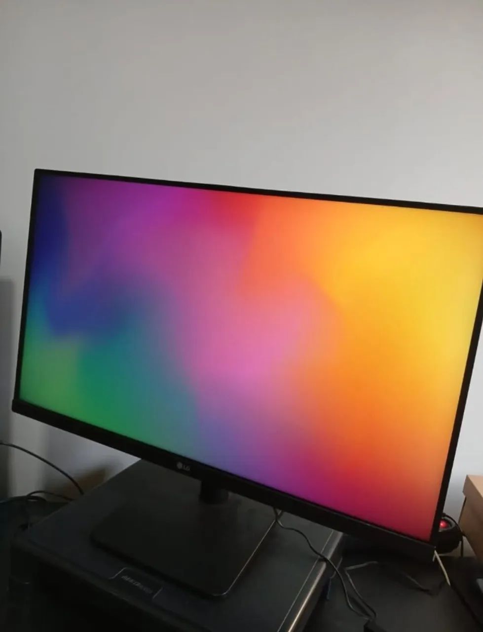 Monitor e suporte