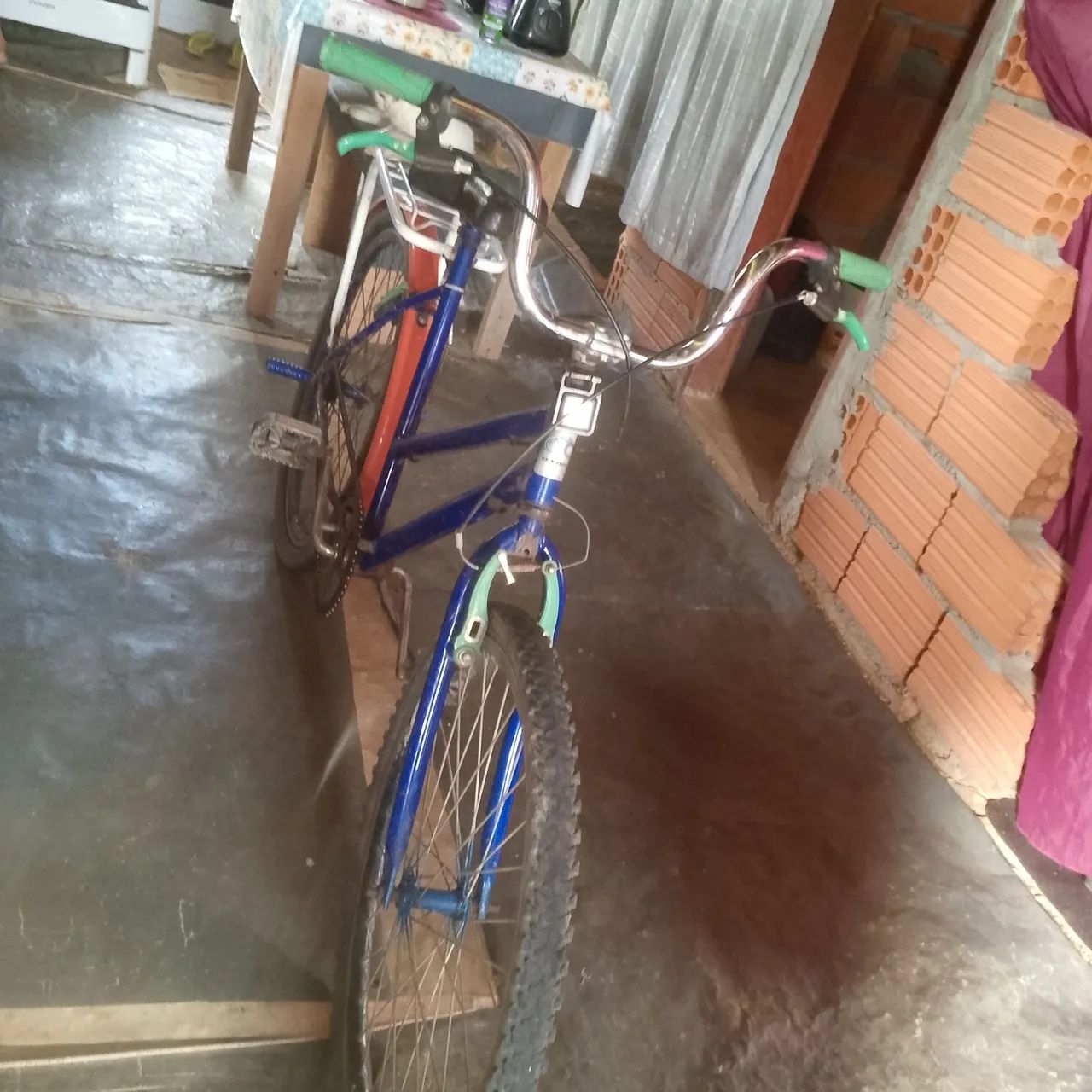 Vendo essa bicicleta aro 26 em ótimo estado  - Foto 3