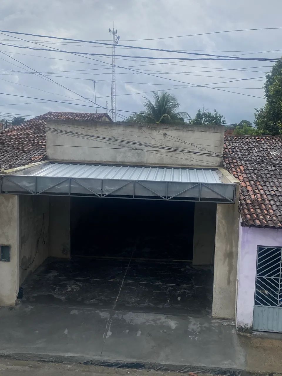 Alugo ponto comercial em ótima localização 