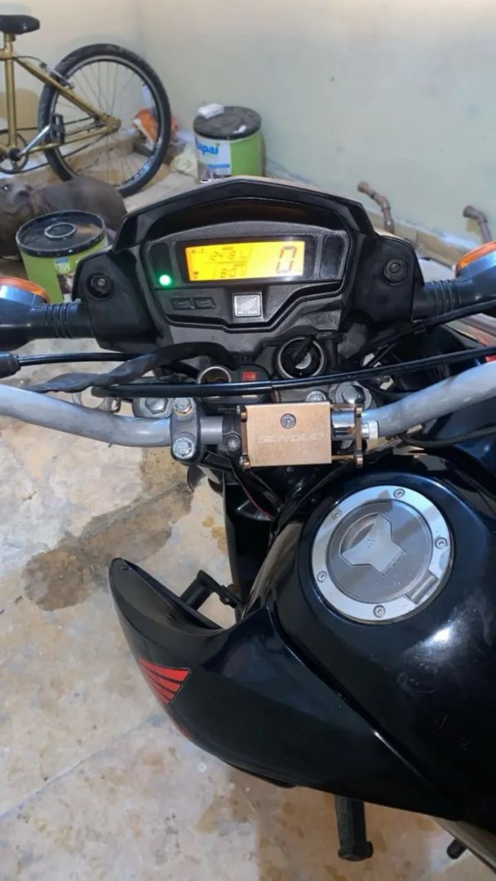Bros 160