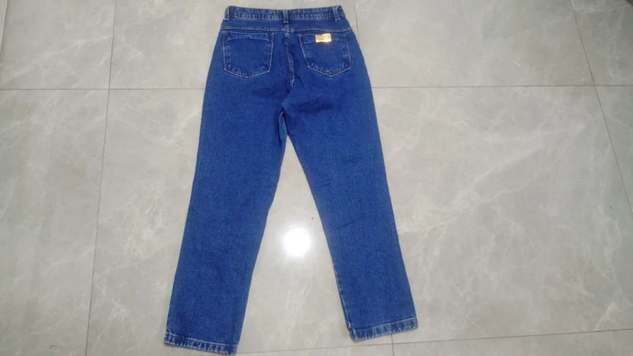CALÇA JEANS TAMANHO M - Foto 2