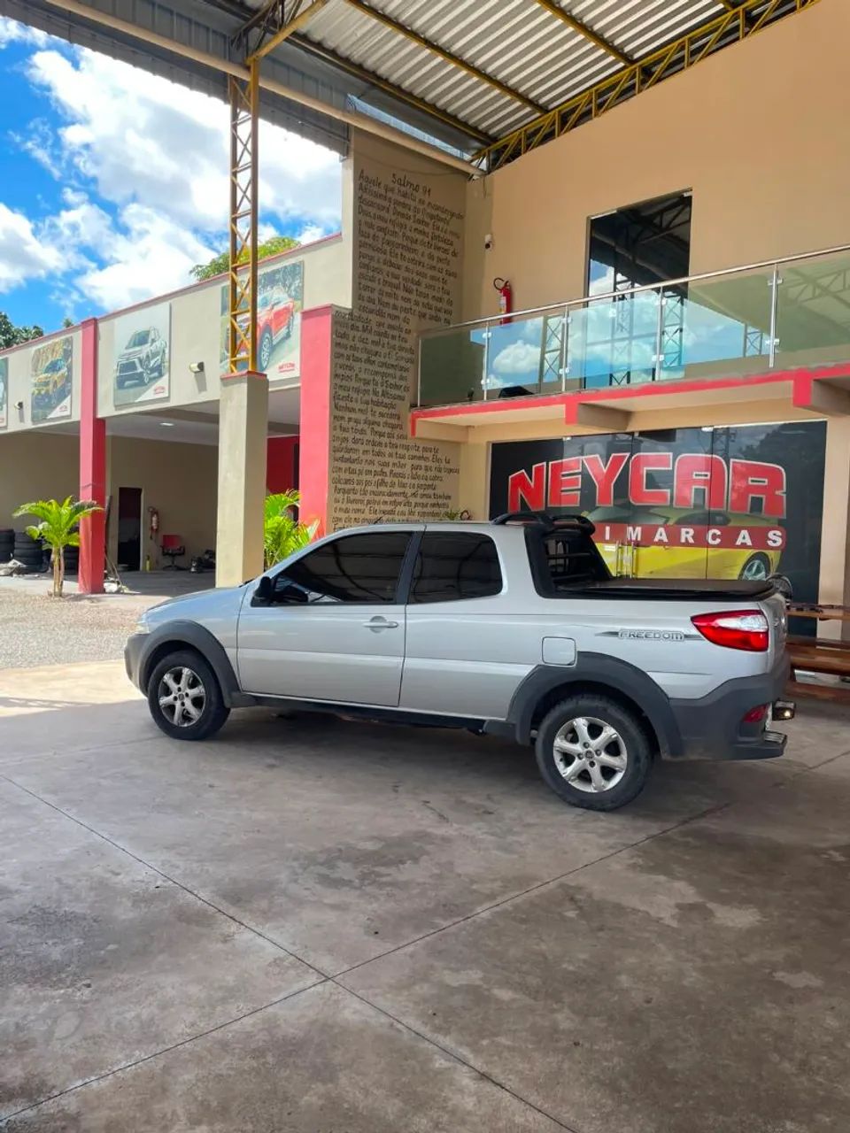 Fiat Strada Freedom 1.4 Flex 8V CD 2020 - Foto 2
