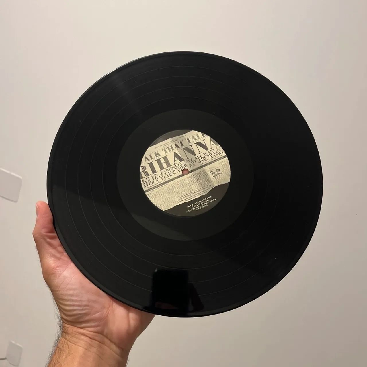 Vinil talk that talk Rihanna  - Foto 2