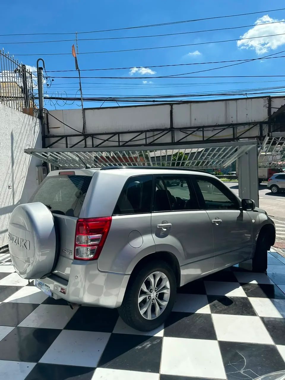 Suzuki Grand Vitara Grand Vitara 2.0 16V 4x2/4x4 5p Mec. 2013