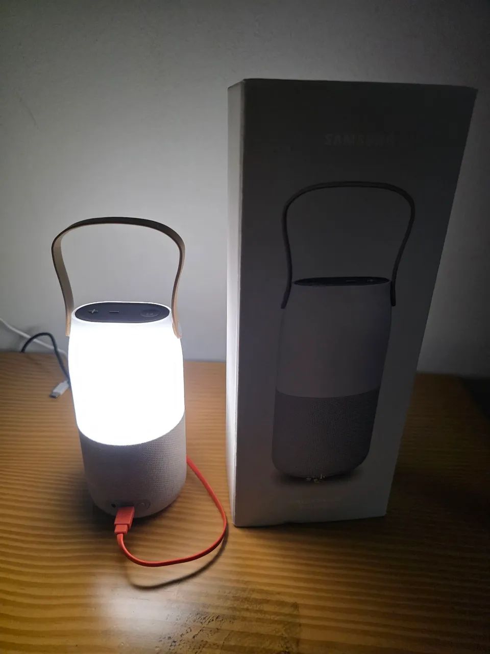 Samsung - Wireless Speaker Bottle Design - Foto 4