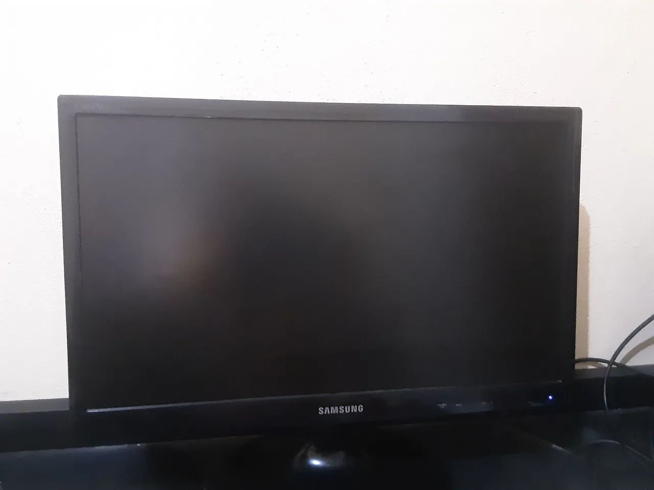 Full HD LED Monitor - Foto 2