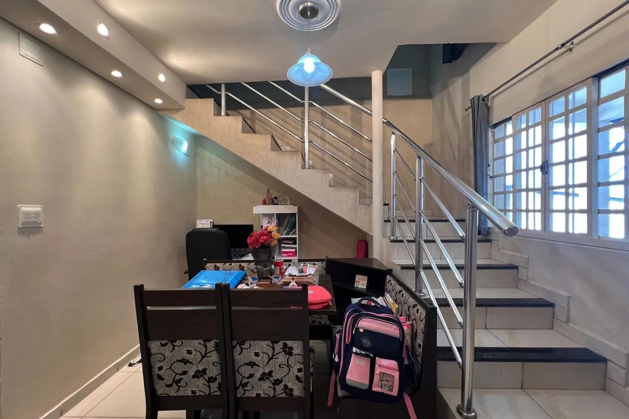Casa à Venda - Arvoredo II, 4 Quartos, 200 m2 - Foto 4