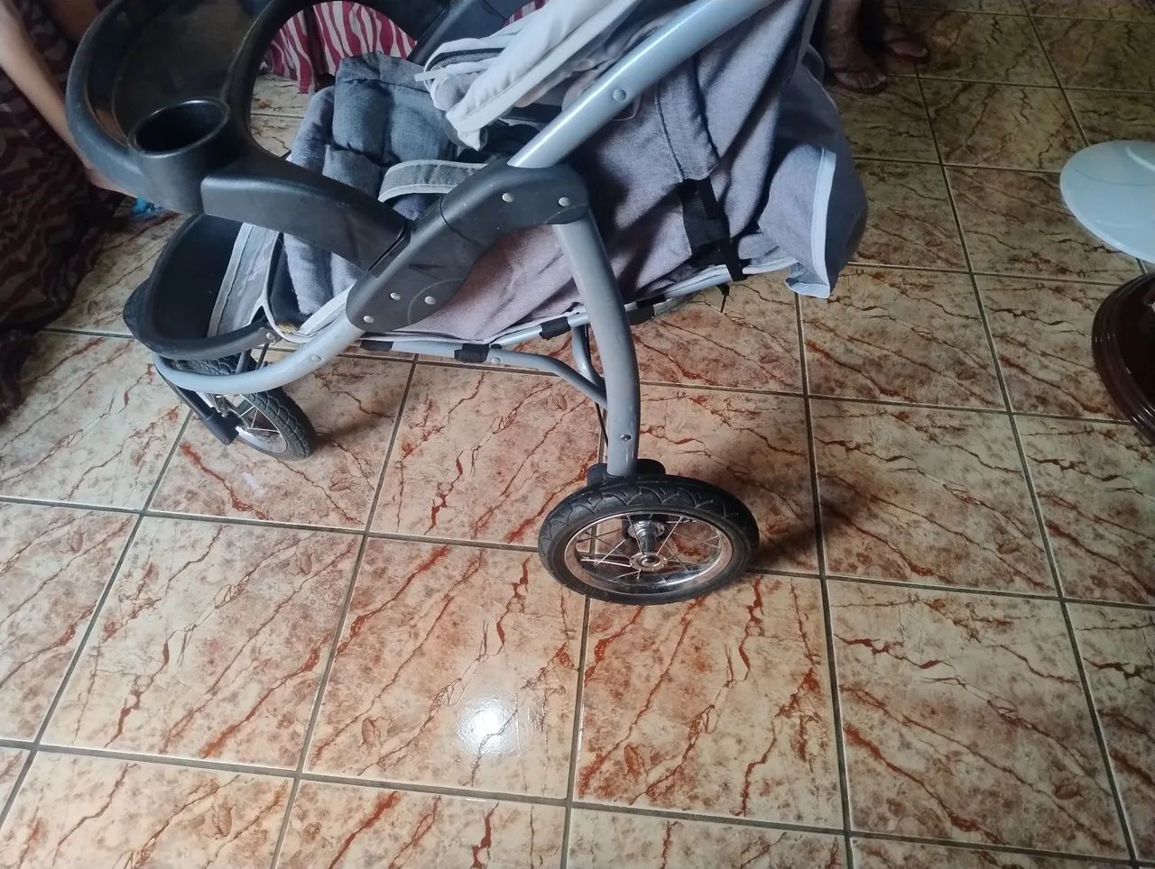 Carrinho de bebê  - Foto 2
