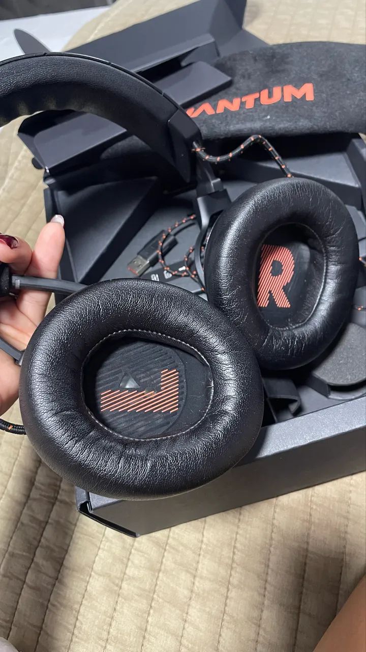 Fone JBL Quantum 610 - Foto 4