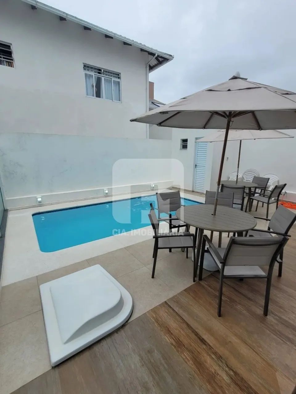 Casa nova mobiliada de 3 dormitórios na Daniela - Foto 3