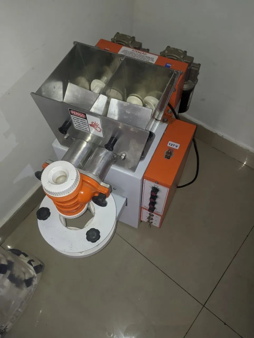Máquina de salgados - Modeladora de Salgados  - Foto 2