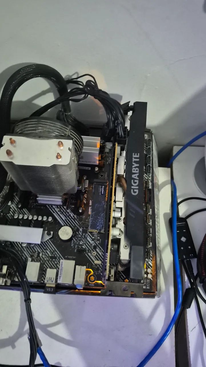 Gigabyte RTX 2060 - Foto 2