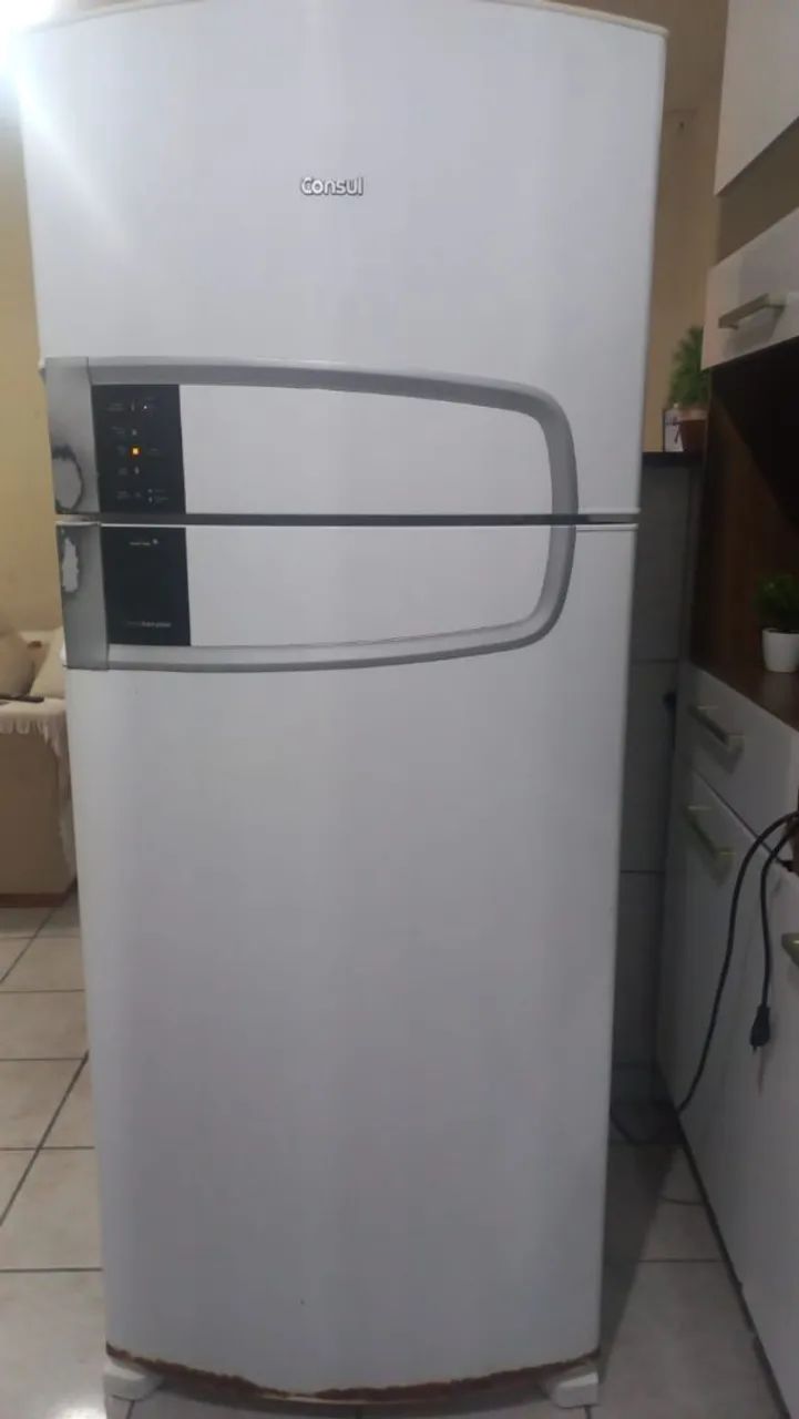 Vende geladeira consul