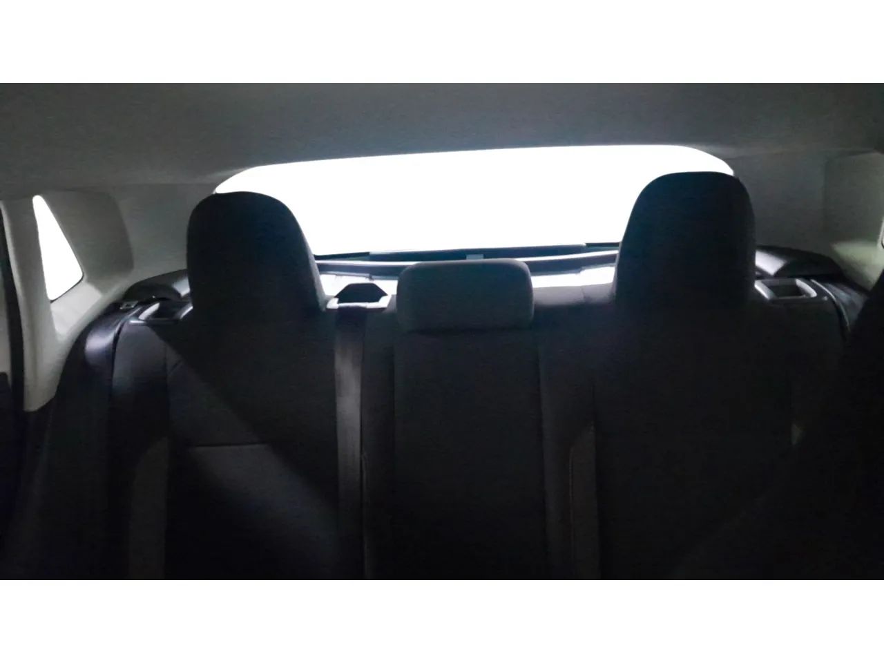 Volkswagen Polo Track 1.0 Flex 12V 5p, foto 13 de 16