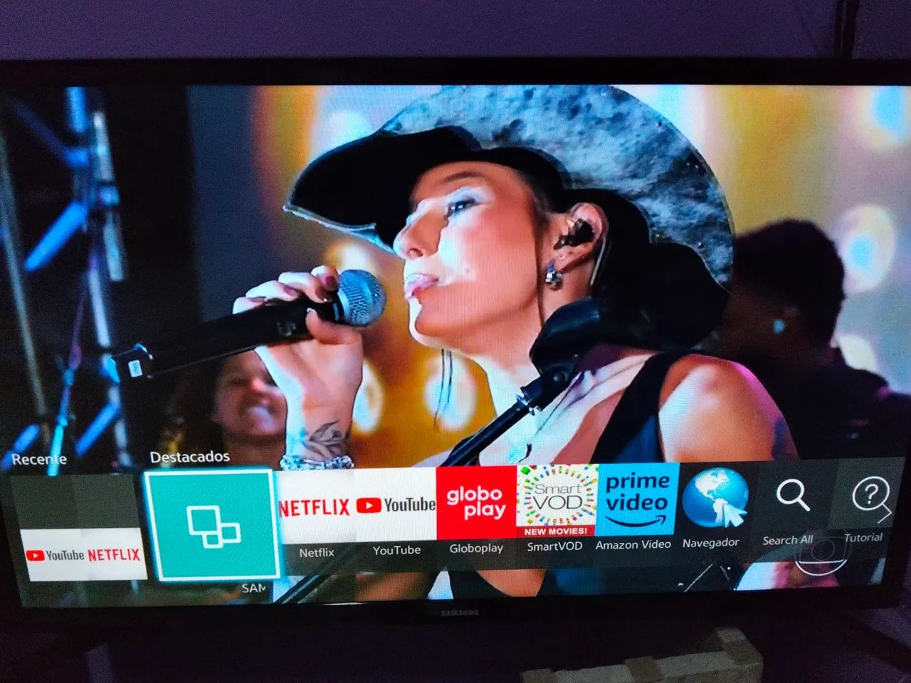 Vendo TV smart 32 polegadas