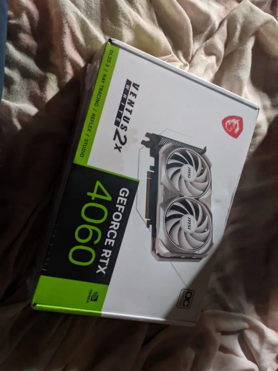 RTX 4060 8GB novíssima 