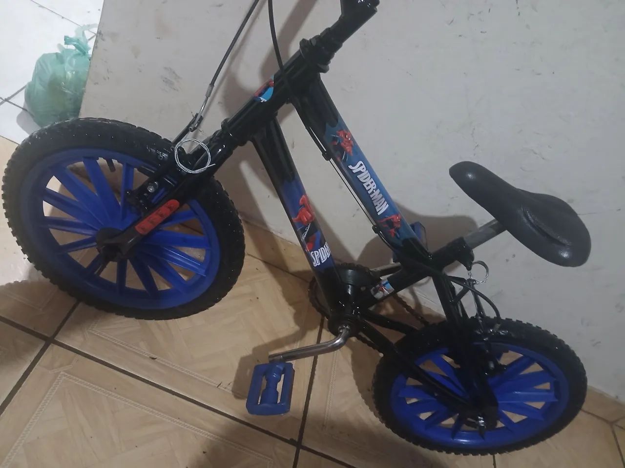 Vendo bicicleta aro 16  - Foto 3