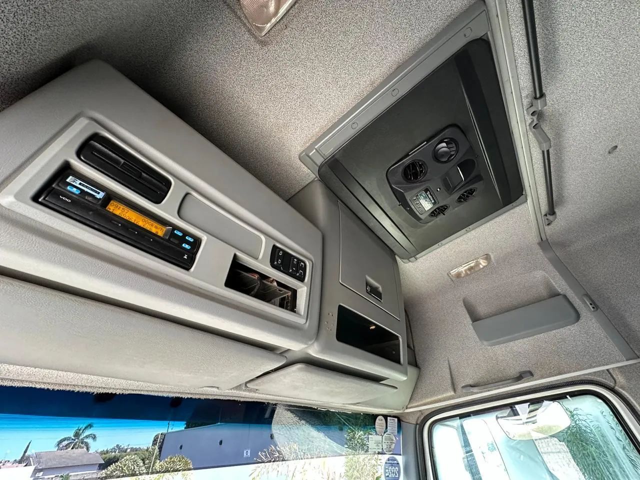 Mercedes Benz Axor 2644  - Foto 2