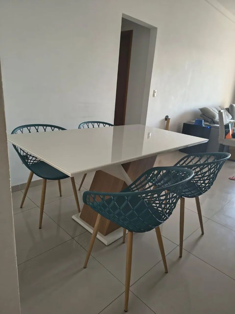 Conjunto Mesa de Jantar com Cadeiras - Foto 4