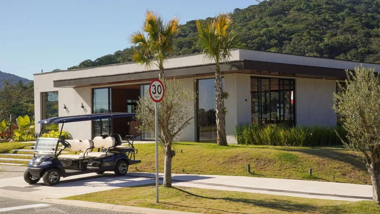 LOTE n* 188 /300 m2 a VENDA no COLINAS  de CAMBORIÚ  VILLAGE - Foto 2