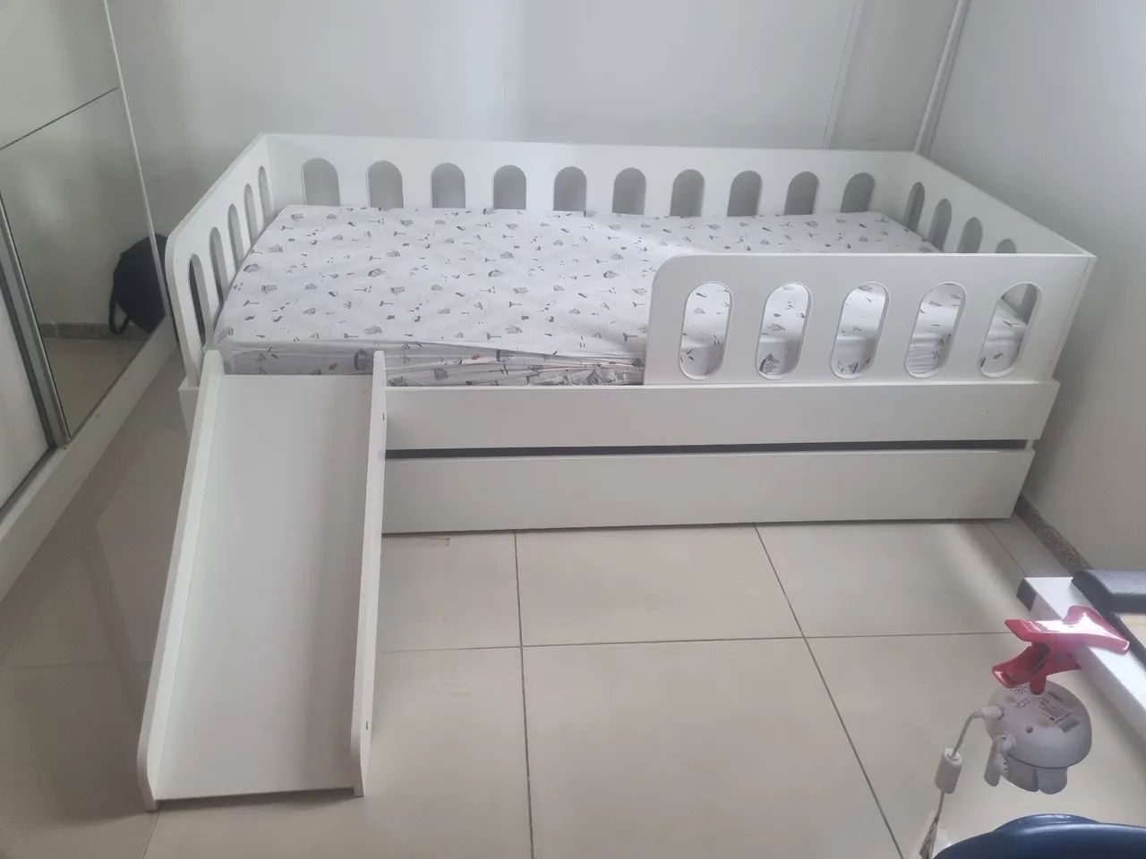 OPORTUNIDADE: Bicama Infantil Branca com Escorregador (DI CASA) - Foto 2