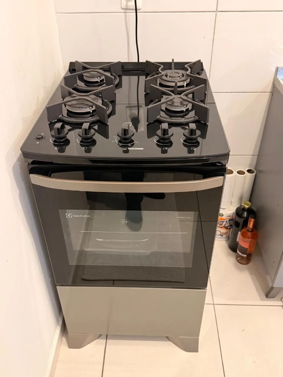 Fogão 4 bocas Muito novo ELETROLUX 