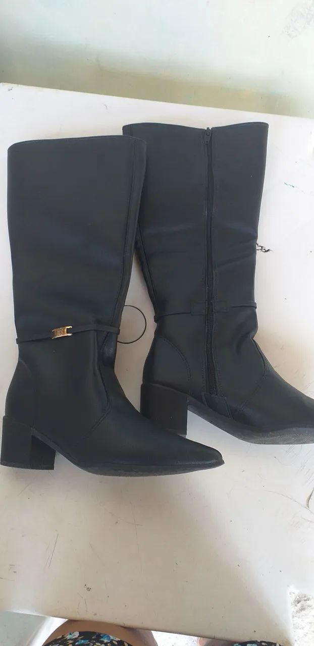 Bota cano alto 36