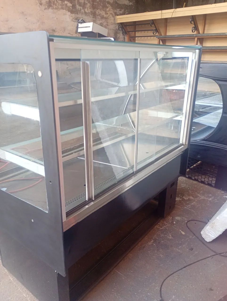 Vitrine refrigerada ar forçado  - Foto 2