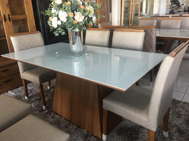 Mesa casual sala de jantar clim e moderna