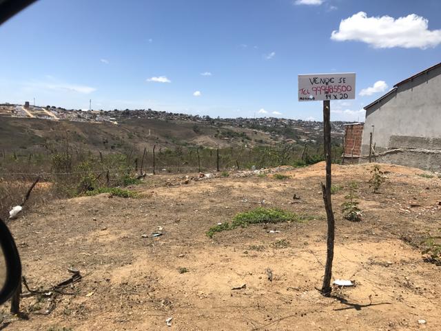 Vende se 2 terreno