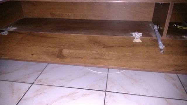 Painel para TV até 65 Polegadas Sintra Rustico Malbec - usado - Foto 5