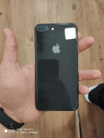 Iphone 8 Plus - 64 GB - Foto 2