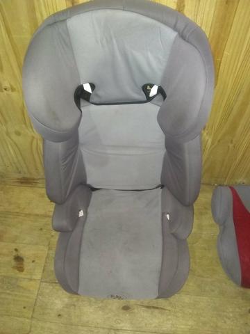 Cadeirinha de carro / assento