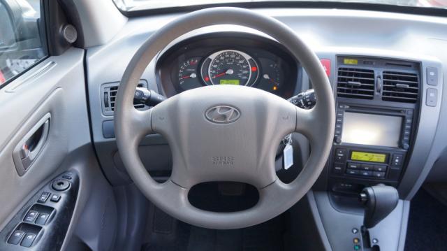 HYUNDAI TUCSON 2.0 MPFI GLS 16V 143CV 2WD FLEX 4P AUTOMÁTICO - Foto 16