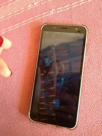 Vendo celular J6 funcionando perfeitamente - Foto 2