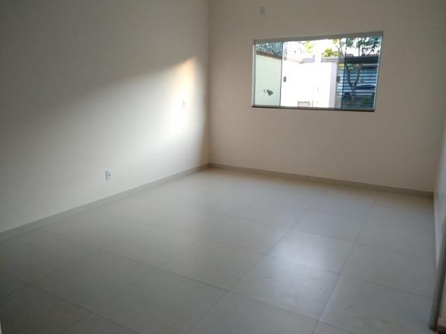 Aceita carro como Entrada - Sobrado 3 Qts - Res. Brisas da Mata - Próxi. ao Res. Balneário - Foto 3