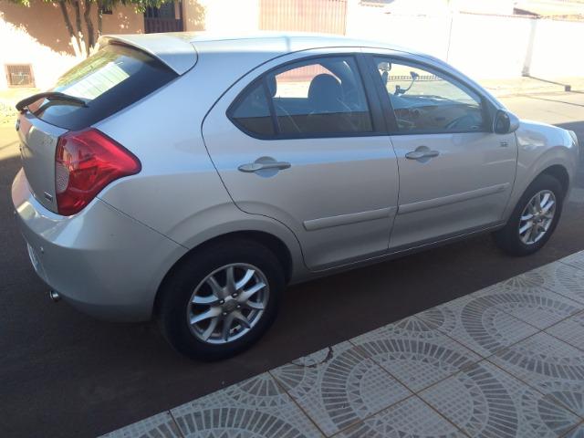 Vende-se ou troca por carro de menor valor um JAC J3 - Foto 5