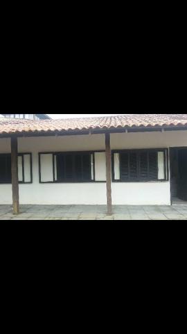 Casa para alugar temporada na praia Itaguaçu em SFS
