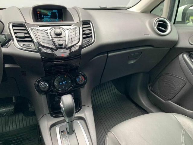 Ford New Fiesta Hatch TITANIUM 1.6 AUT - Foto 9