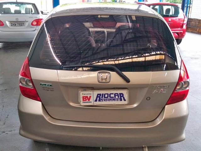 Honda Fit 1.4 LX - 2007 - Foto 9