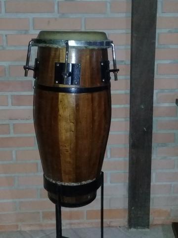 Instrumentos musicais para capoeira