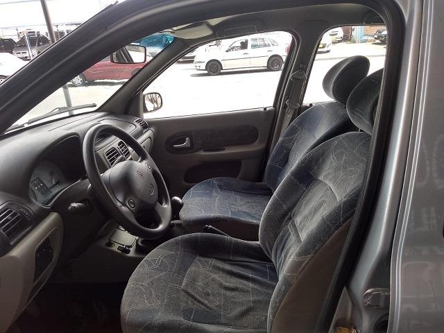 Clio Sedan 1.6 2006 - Foto 9