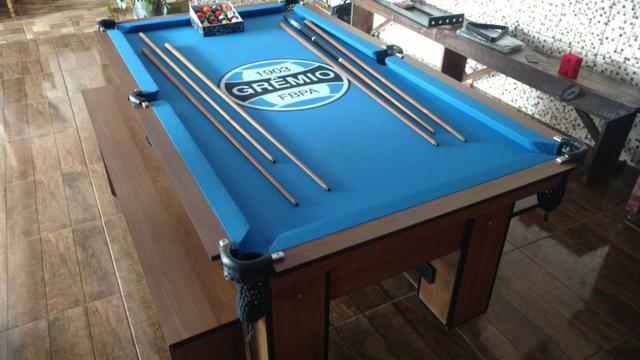 Mesa Carlin Bilhares Cor Imbuia Tecido Azul Com a Logo Grêmio Mod. FEBK4106 - Foto 3