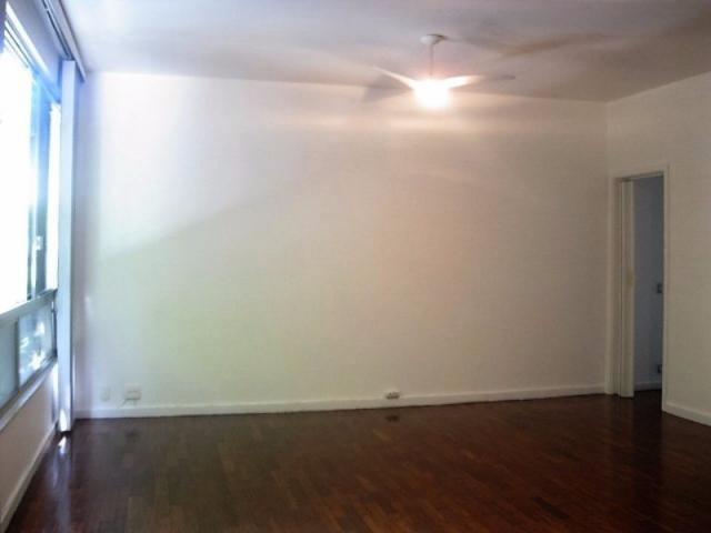 Apartamento impecável na excepcional e tranquilíssima Rua Barão de Jaguaripe !! - Foto 3