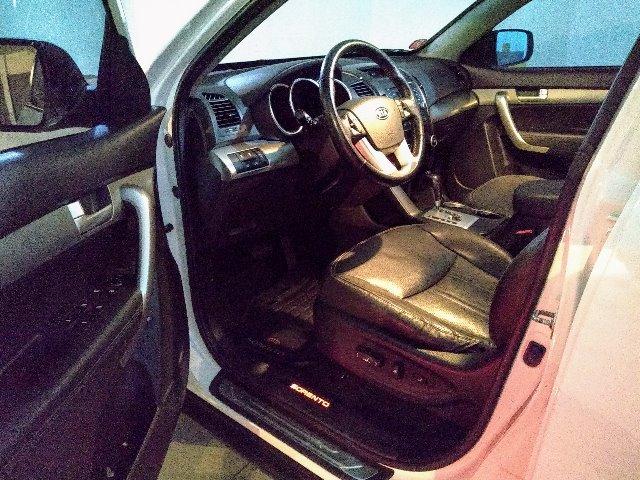 Sorento 7 Lugares 2012 (Aut. 4x4 V6 277CV) - Foto 13