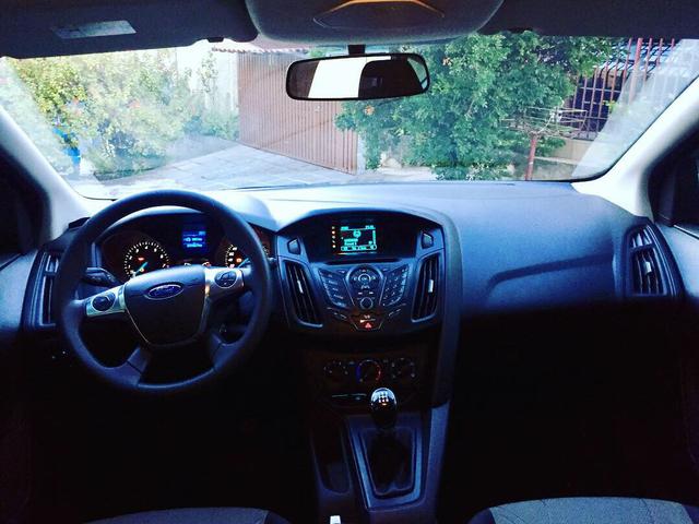 Focus 1.6 Manual carro zero - Foto 4