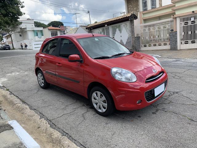 Nissan march 1.6 s 2014 completo 67 mil km - Foto 3