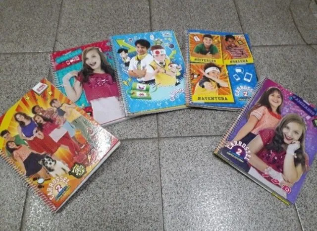 Cadernos antigos novela Carrossel Larissa Manoela